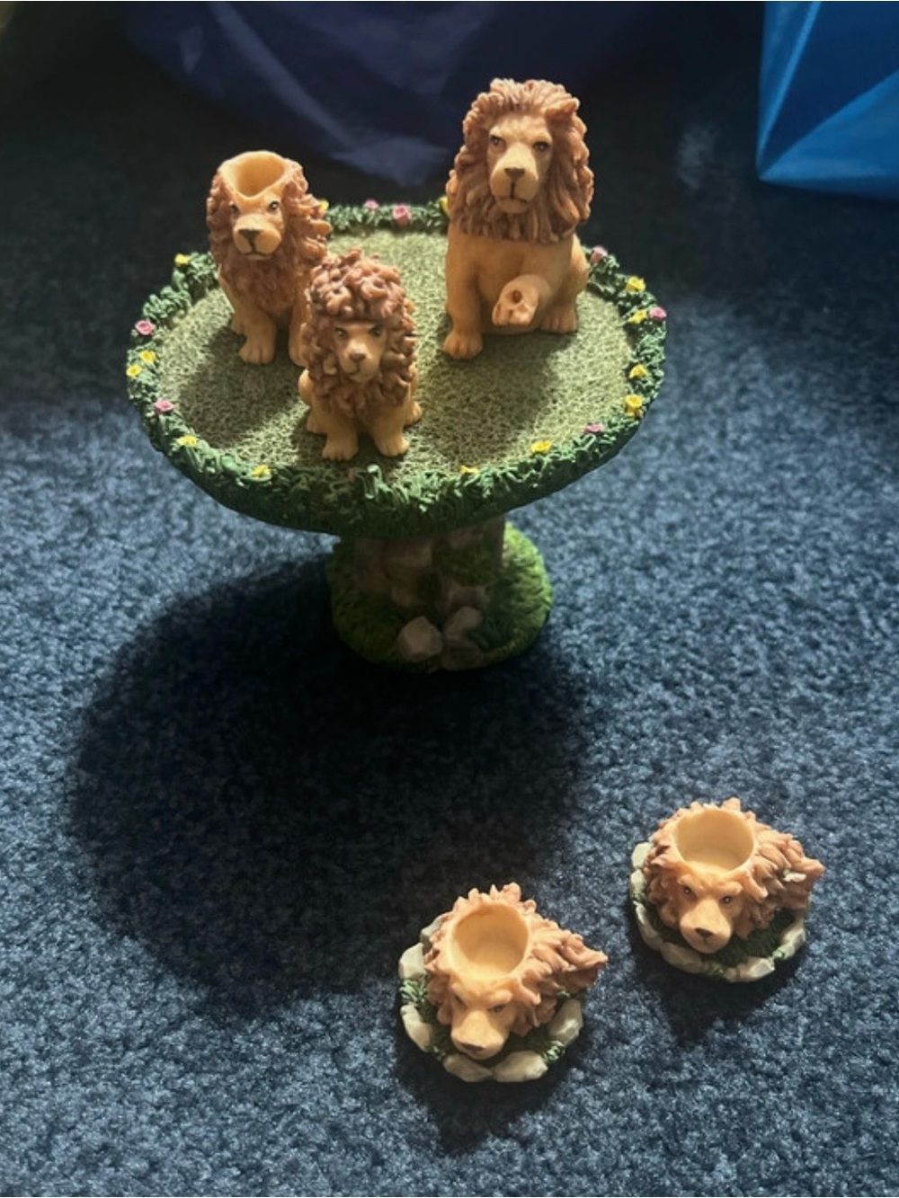 Decorative Lion Themed Small tea set Brown/Green